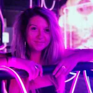 Meet your Posher, Ali